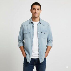 H&M L.O.G.G. Light Wash Denim Western Snap Front Shirt - Men's Size Large